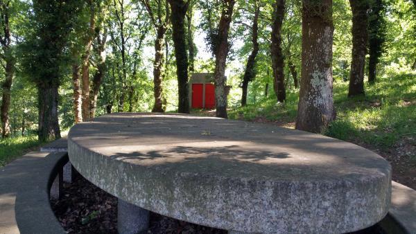 Imagen Quiosco y Mesa Familiar